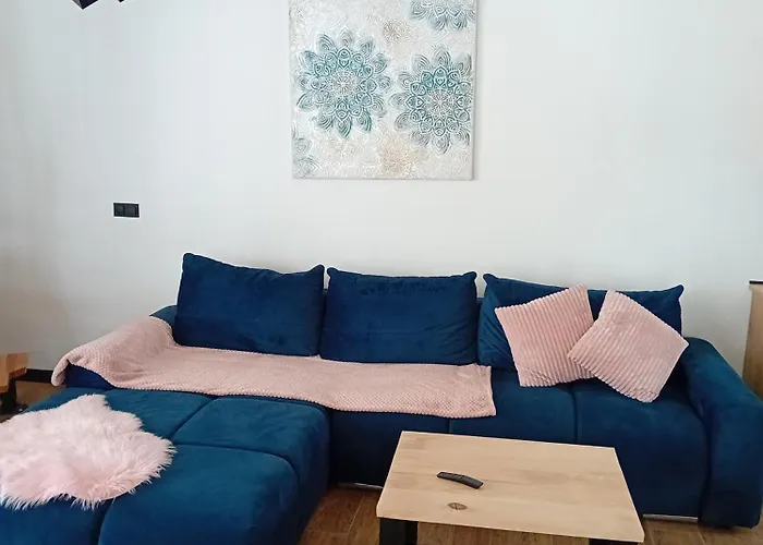 U Anitki I Nikosia * Jeleśnia